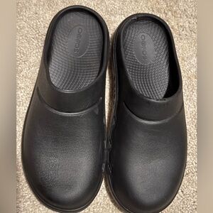 OOFOS Clogs Size M6 W8 EU39 Black Recovery Shoes Comfort Slip On Unisex
NWOT